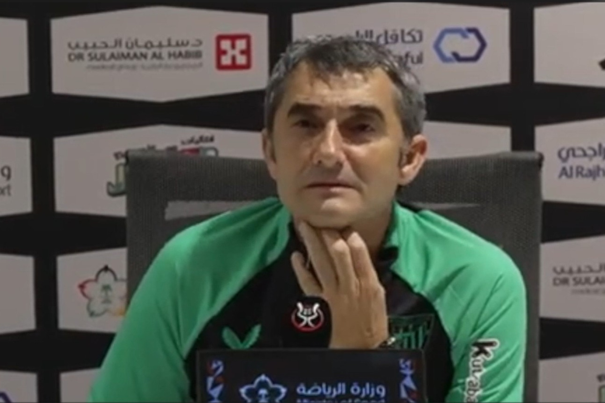 的表现和稳 的表现和稳